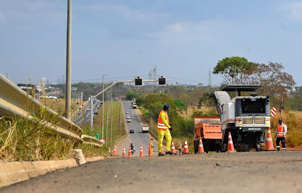 Cinco rodovias estaduais e acesso viário em Aparecida terão obras de pavimentação e duplicação a partir de setembro. Es…