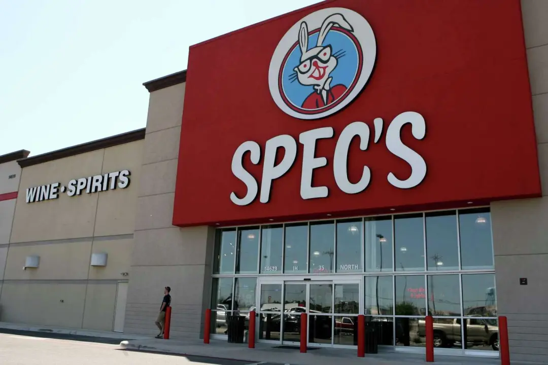 San Antonio Spurs fecharam parceria oficial com a loja de bebidas Spec's Wines, Spirits, and Finer Foods. É a primeira …