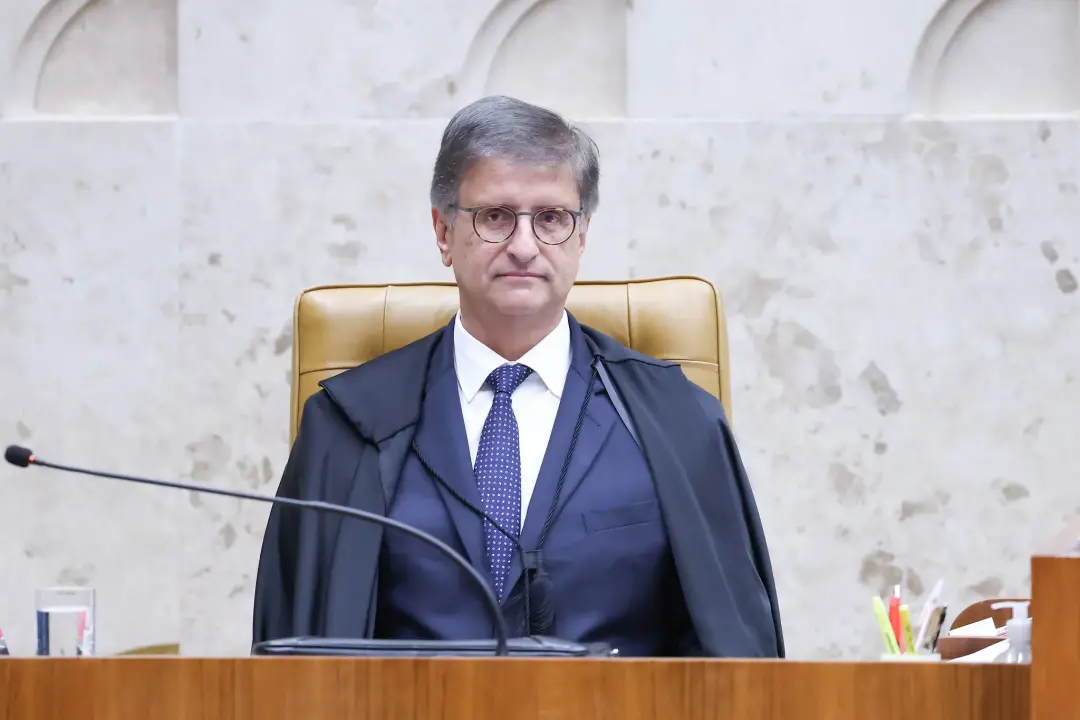Conselho do MPF manteve Paulo Gonet nos processos do Banco Master, rejeitando o pedido de afastamento. A análise envolv…