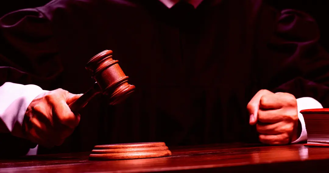 Florida, no Quarto Distrito de Apelação, teve juízes alarmando sobre documentos legais gerados por IA. Argumentos sem s…