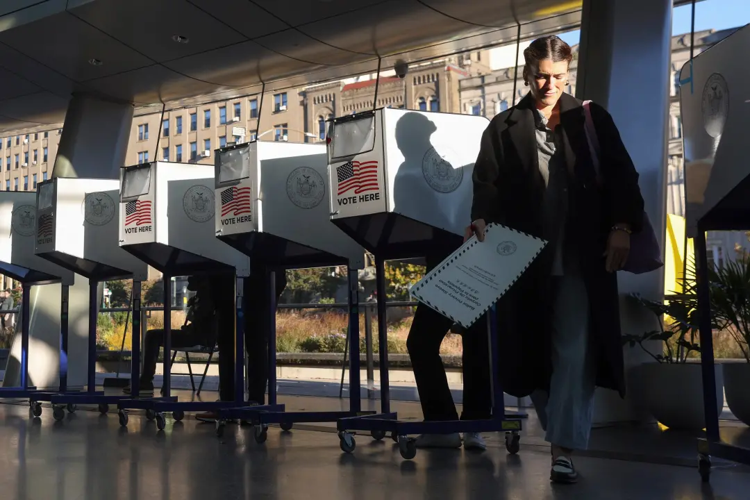 Tribunal Supremo dos Estados Unidos ativou um sistema de dados federal para checar cidadania de eleitores antes das ele…
