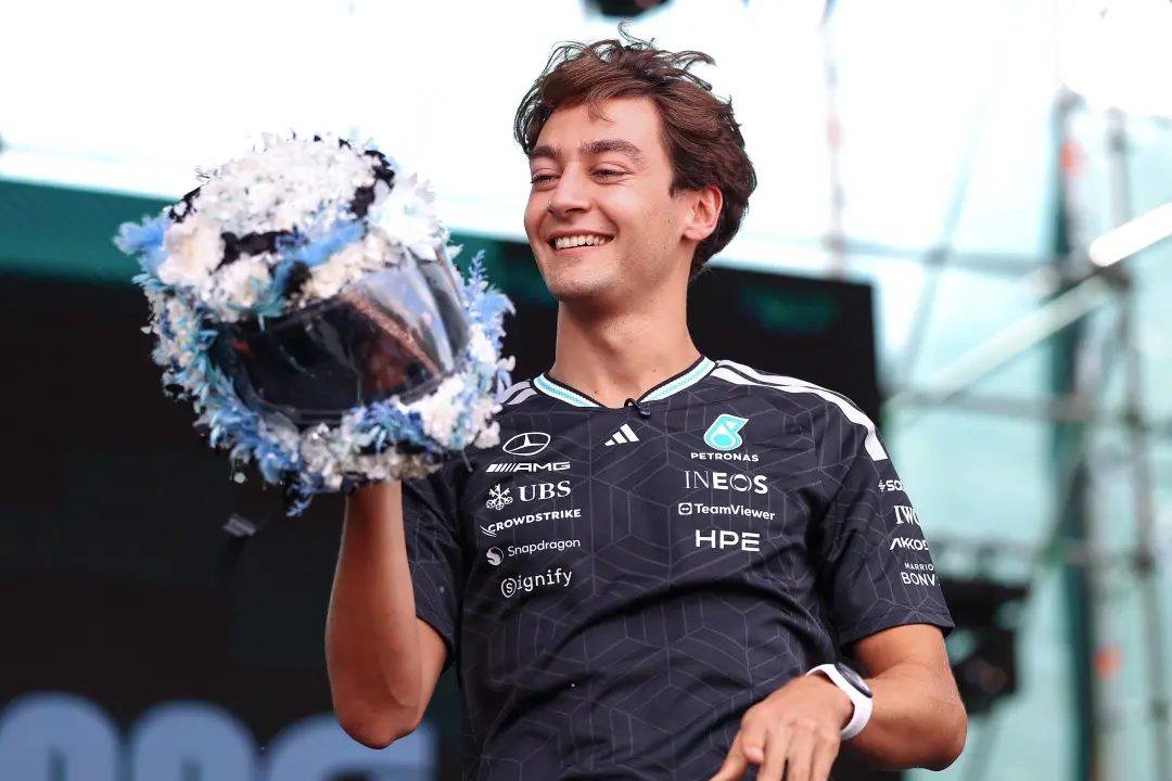 George Russell dominou o fim de semana no Grande Prêmio da Azerbaijão, pegando a pole position com mais de oito décimos…