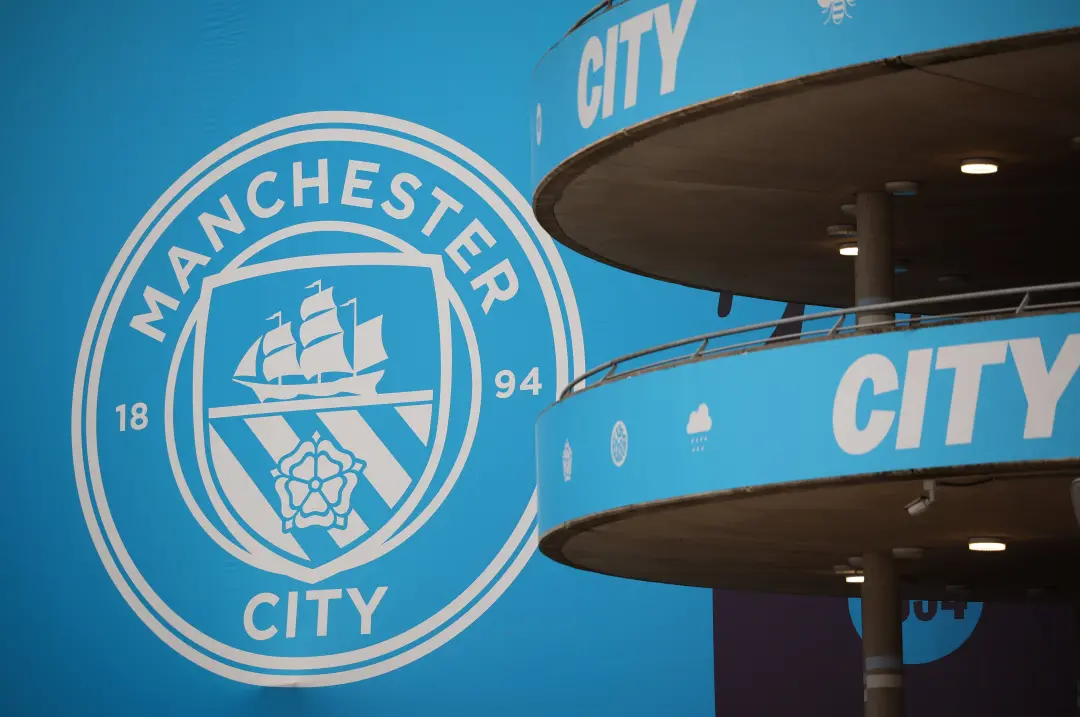 Manchester City culpado por até 115 infrações nas regras de financiamento da Premier League. É um absurdo que um clube …