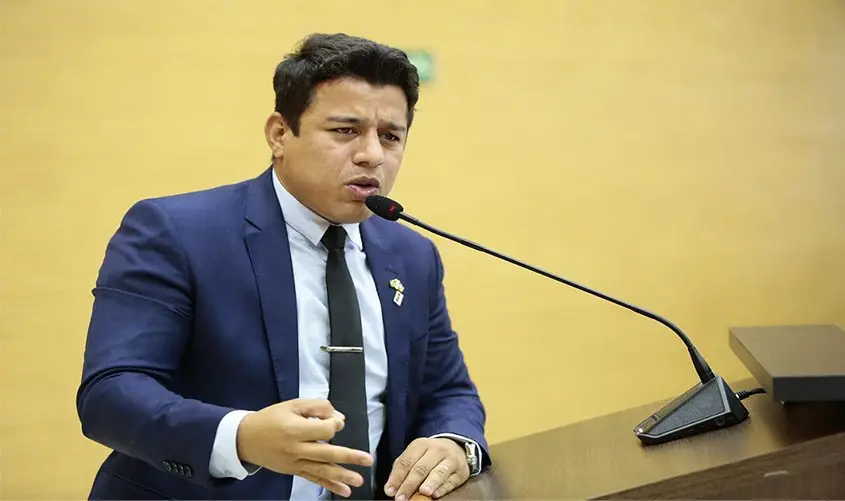 Adaílton Fúria, pelo PSD, lançou sua chapa para o governo de Rondônia em Porto Velho. A proposta dele é replicar o mode…