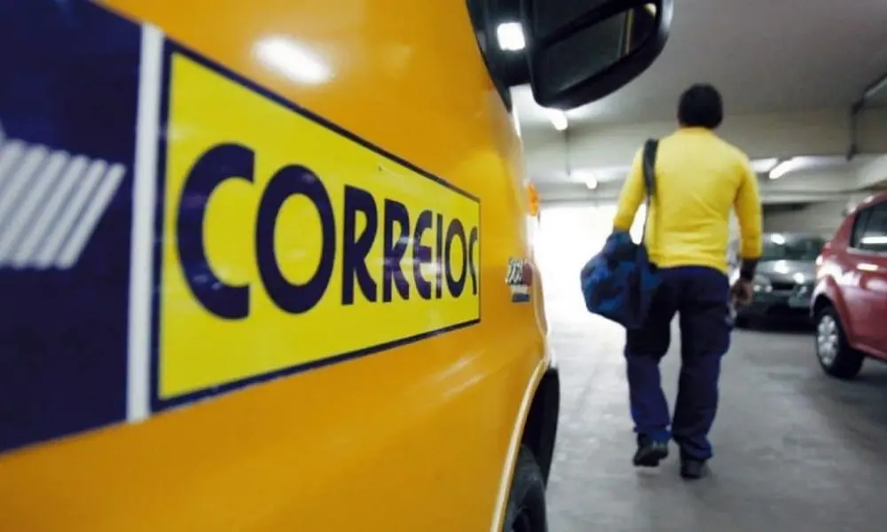 Greve dos Correios termina após 15 dias, com reajuste salarial de 4,09% aprovado pelo TST. É bom que o processo de nego…