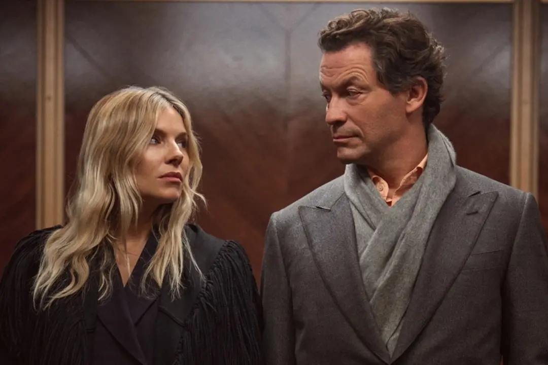 HBO lança novo drama legal com Sienna Miller e Dominic West como exes rivais. A novela parece misturar o estilo da Good…