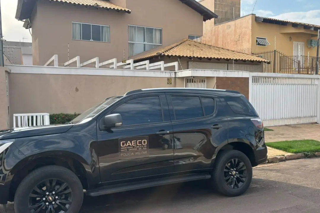 Oito policiais foram afastados em operação em Mato Grosso do Sul por desviar cocaína apreendida. Isso mostra que a estr…