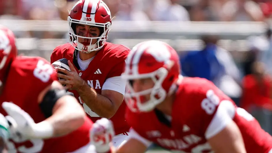 Northwestern e Indiana têm confronto nesta sexta, com a Underdog dando bônus de 1000 dólares para novos usuários usando…