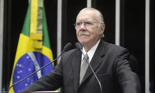Sarney, 96 anos, foi internado no Sírio Libanês em São Paulo para tratar pneumonia bacteriana. A nova internação, oito …