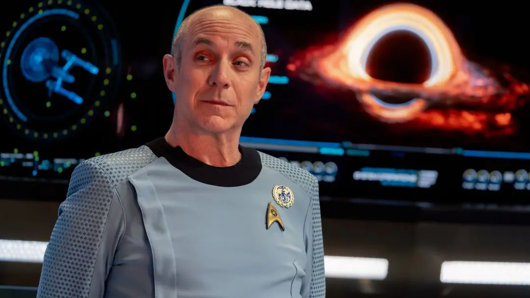 A ausência de Bones McCoy e Sulu no final da temporada 4 de Star Trek Strange New Worlds, em Tomorrow's Enterprise, é n…