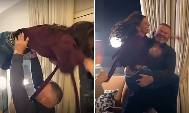 Coleen e Wayne Rooney recriaram o giro do Dirty Dancing no documentário The Real Rooneys. É legal ver momentos assim de…