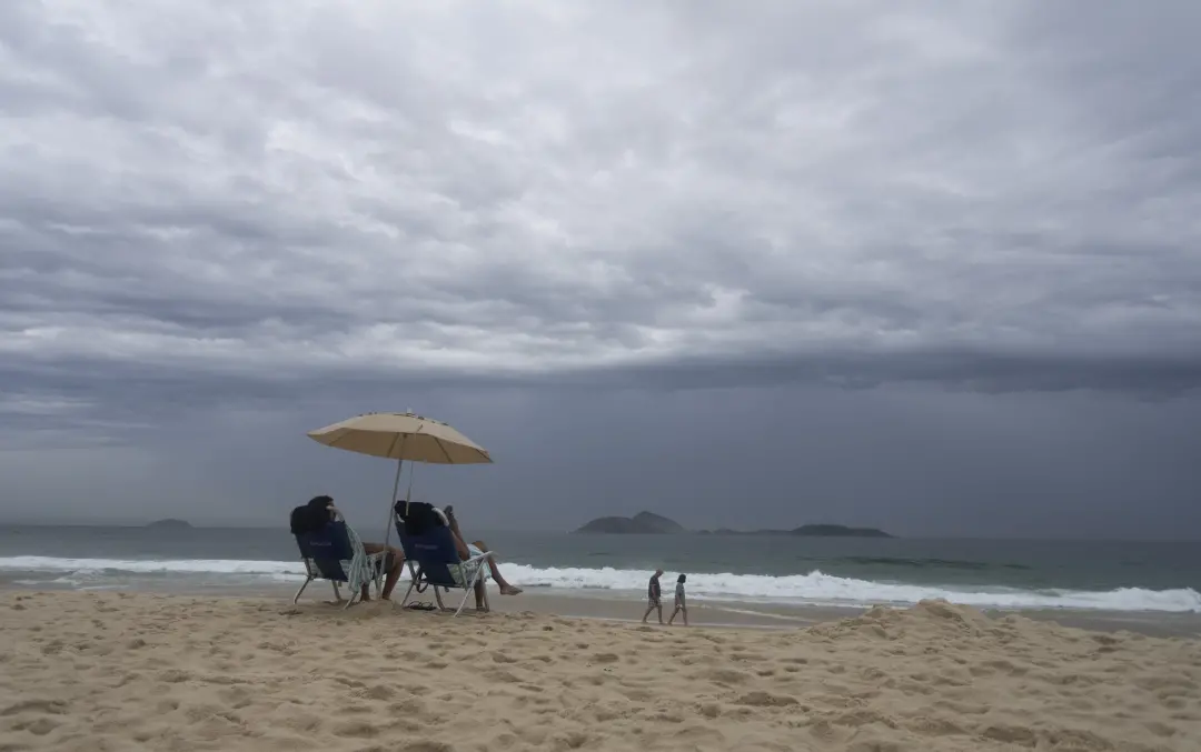 Chuvas e tempestades isoladas esperadas em áreas do Sudeste e Nordeste nesta sexta, com calor de até 38 graus no Norte …