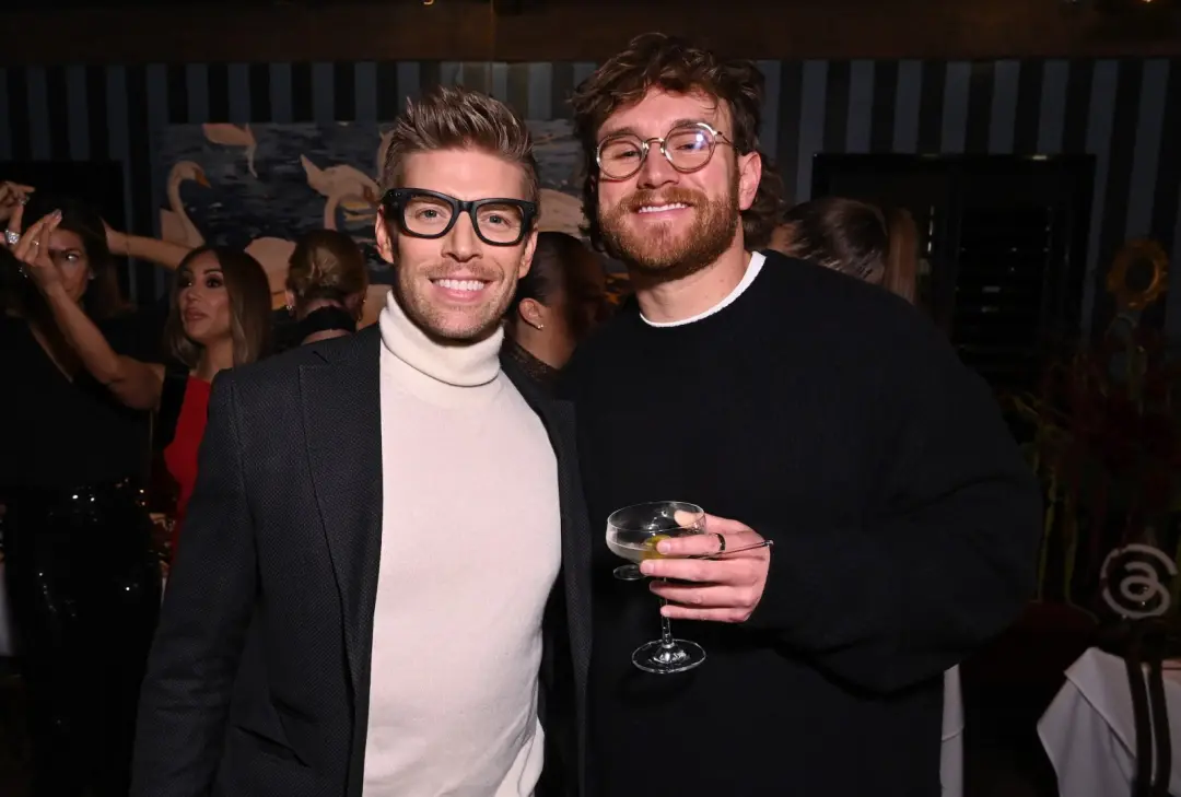 Kyle Cooke comentou sobre West Wilson participar do programa de Netflix Celebrity Million Dollar Secret. A situação mos…