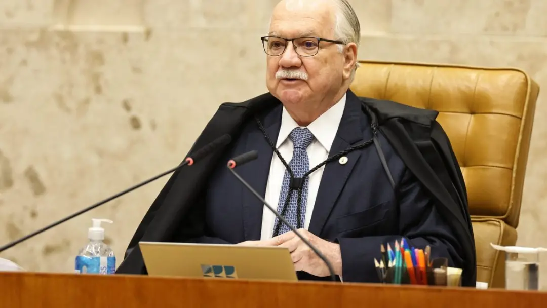Fachin pede parecer da PGR sobre o afastamento de Andrei Rodrigues da direção da PF. A suspensão das decisões de Mendon…