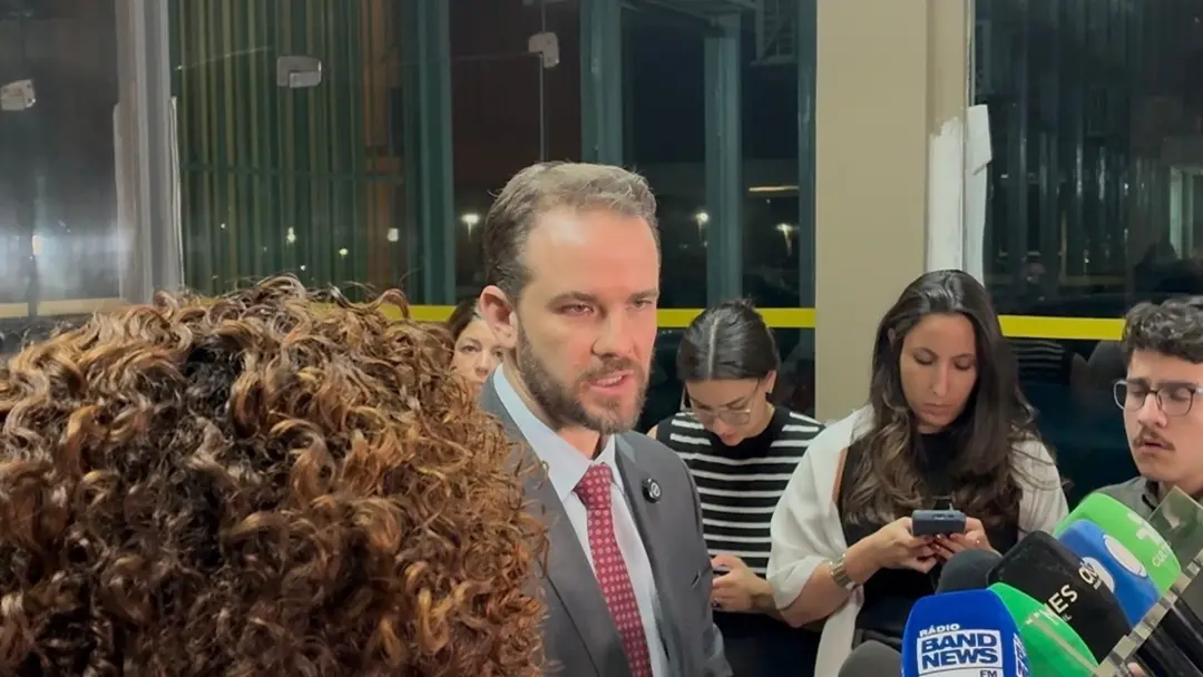 Ministro da Fazenda aponta que recursos do filme Dark Horse usaram estrutura que misturava dinheiro do crime organizado…