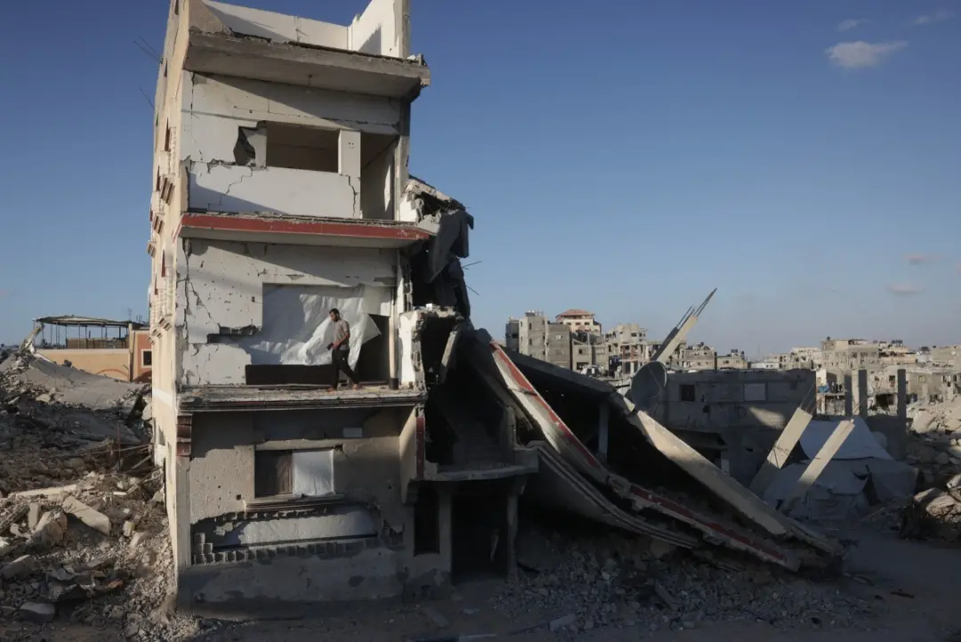 Gaza na crise econômica mais grave do mundo, diz a ONU, com o PIB per capita a 0,58 dólar por dia. Um quadro que destró…