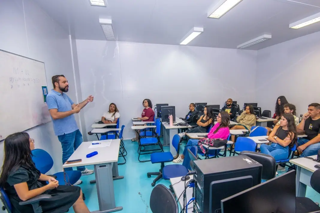 7165 vagas gratuitas em cursos superiores abrem inscrição no Vestibular Cederj 2027. É uma chance boa de estudar sem pa…