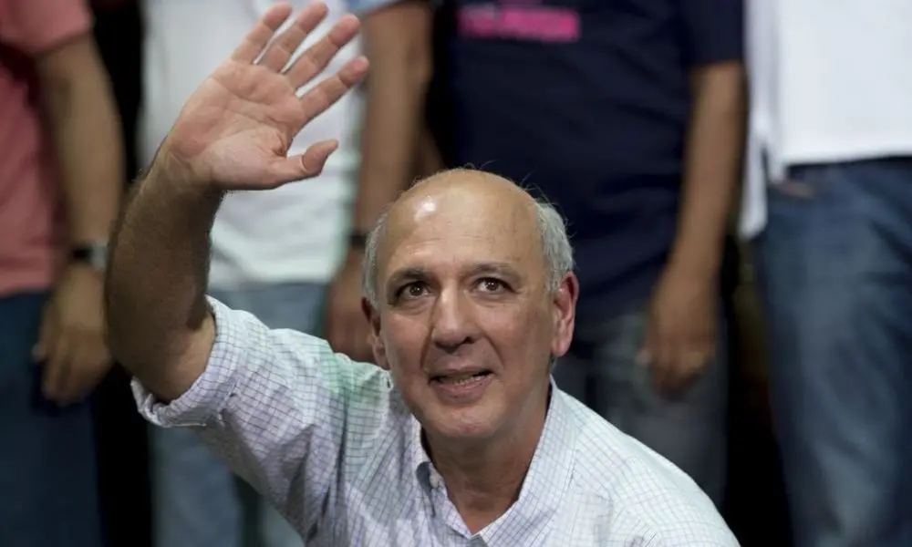 2,3 milhões gastos em campanha de Arruda antes do TSE barrar a candidatura. O tribunal manteve o indeferimento por inel…