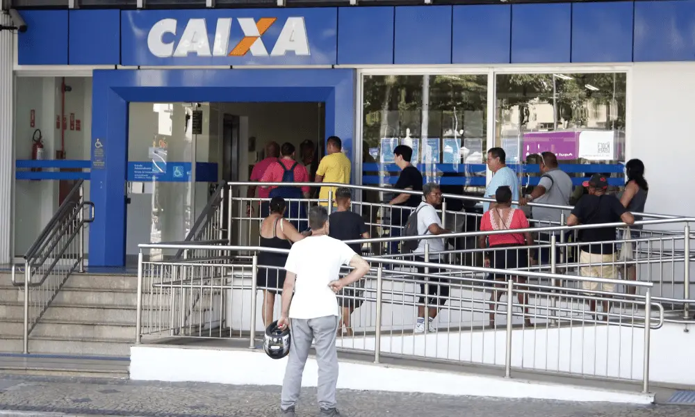 Caixa acionou o TST contra greve de bancários depois de negociações não fecharem. O impasse força a busca por uma soluç…