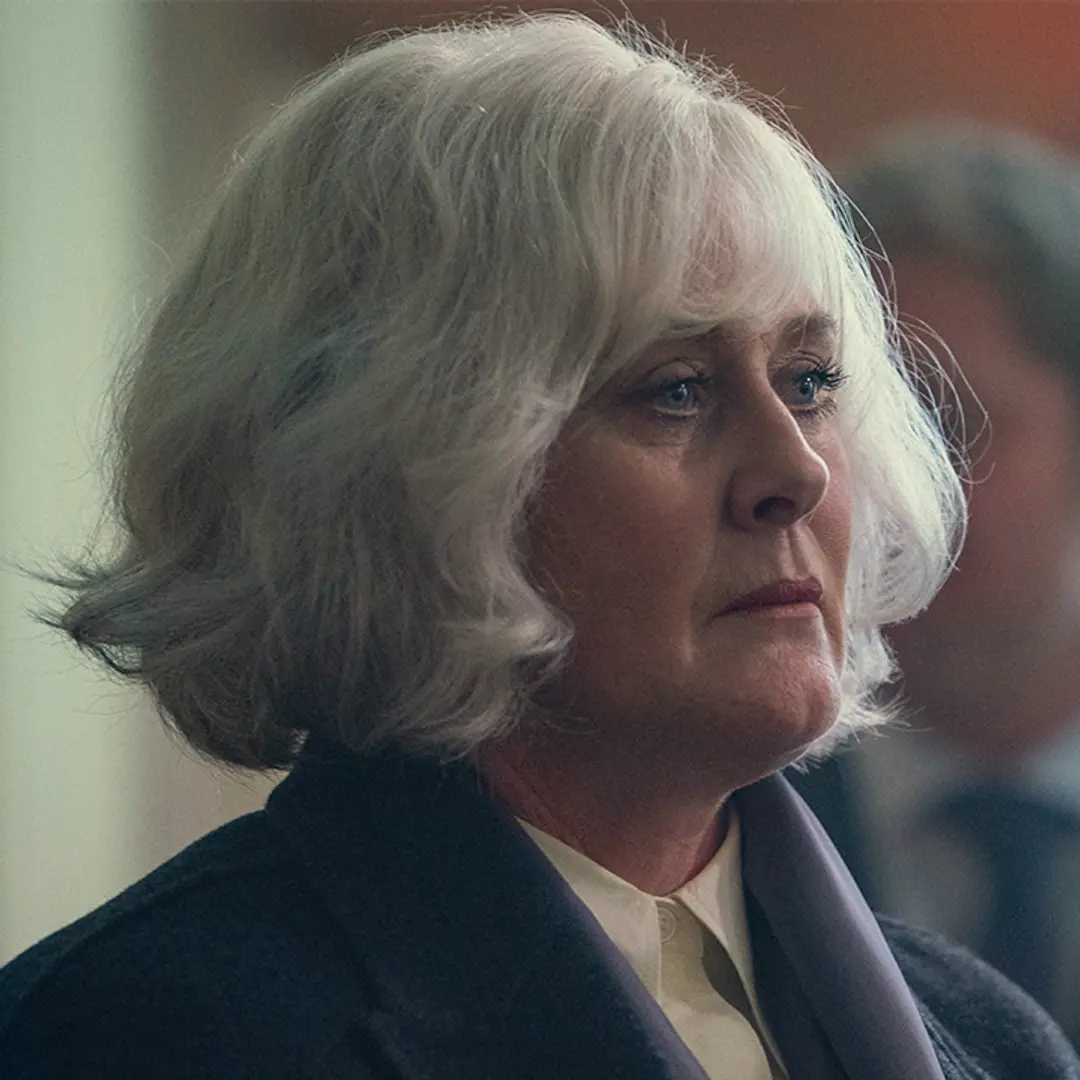 Sarah Lancashire, Keira Knightley e Ben Whishaw têm um primeiro olhar da segunda temporada de Black Doves na Netflix. O…