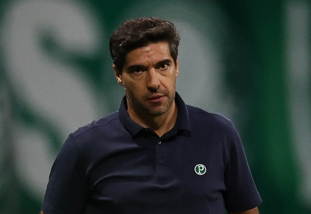 Craque Neto falou que Abel Ferreira treinaria o Vasco em 2028, depois do contrato dele com o Palmeiras acabar. Acho que…