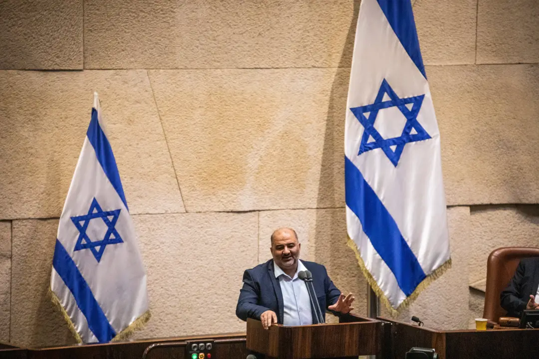 Comitê Eleitoral de Israel aprovou a exclusão de partidos árabes das eleições de 27 de outubro. Essa medida mostra como…