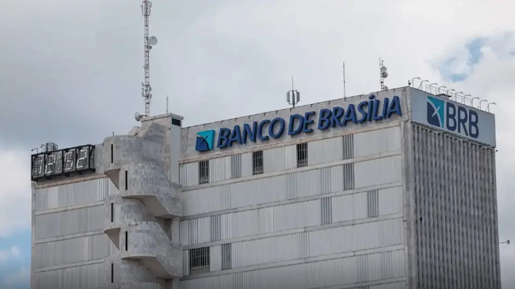 R$ 2,7 bilhões em bens de ex-dirigentes do BRB foram bloqueados pelo TCDF por conta dos negócios com o Banco Master. A …