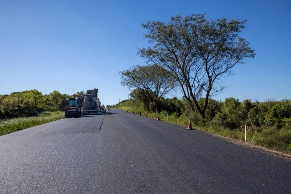 Fronteira Oeste do Rio Grande do Sul tem obras nas rodovias ERS-176, ERS-507 e ERS-566 com bloqueios parciais. É import…