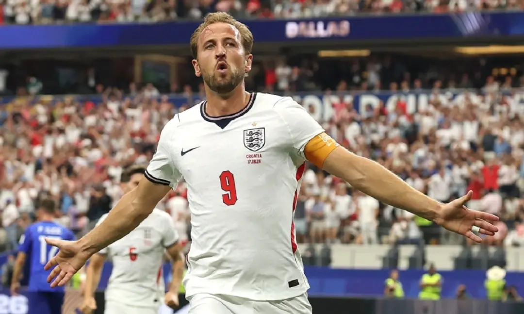 Harry Kane, com 33 anos, avalia ir para a NFL como kicker depois do futebol. A gente vê que o atleta quer prolongar a c…