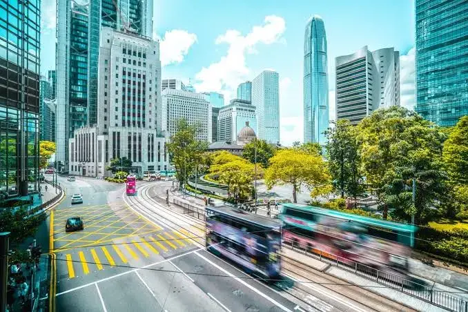 Governança na Cidade Inteligente. Sensores e IA avançam nas cidades, mas a questão central é como essa transformação é …