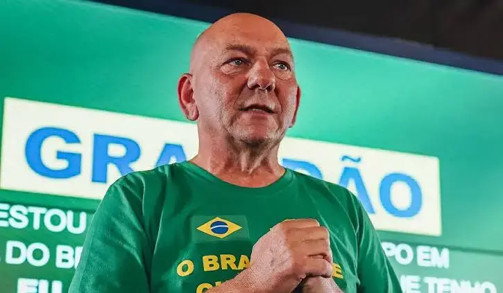 Justiça do Trabalho de Goiás obriga a Havan a avisar os funcionários sobre liberdade política. A decisão vem após denún…