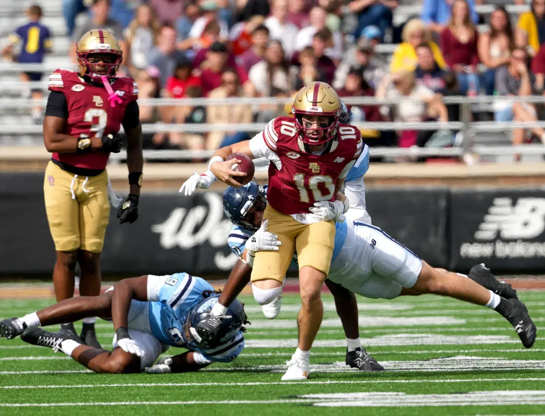 Wake Forest enfrenta Louisville neste sábado, com o Wake Forest tendo sofrido uma derrota por 33 a 20 para o Miami no f…