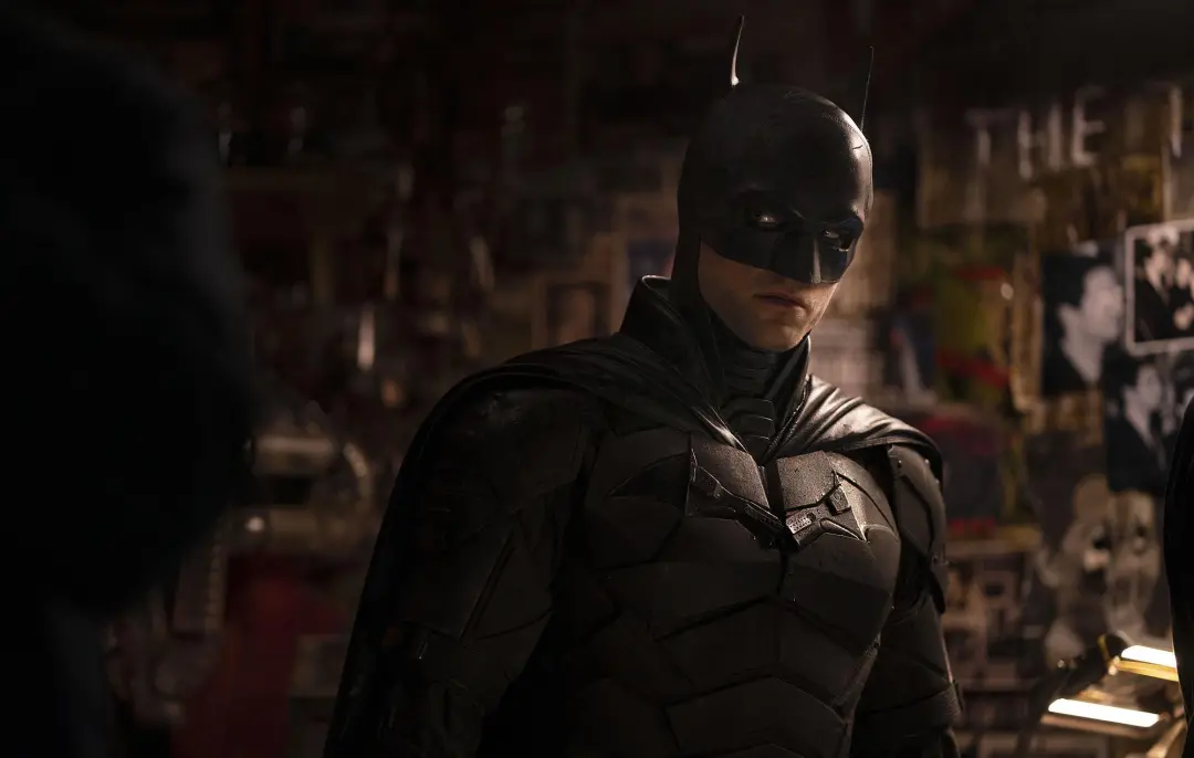 Robert Pattinson falou sobre a cena do Coringa apagada de O Batman de 2022, onde Barry Keoghan estava como um preso anô…