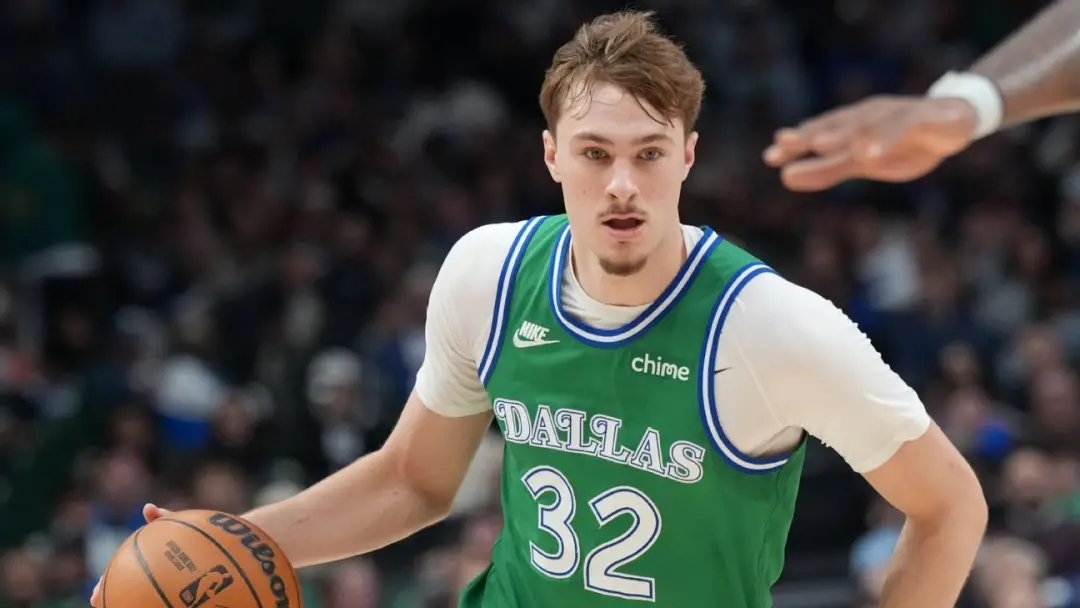 Cooper Flagg foi um dos nomes novos entrando nas duas primeiras rodadas do mock draft de basquete. Acho interessante ve…