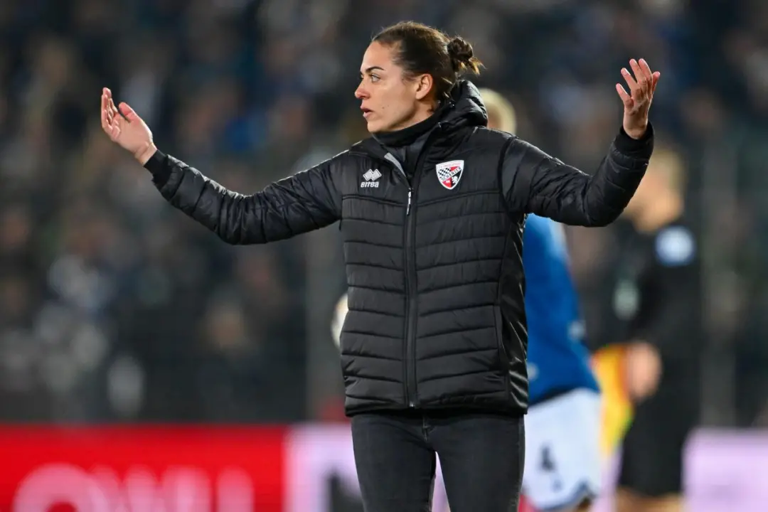 Sabrina Wittmann foi desligada do comando técnico do FC Ingolstadt após três derrotas nos últimos quatro jogos, colocan…