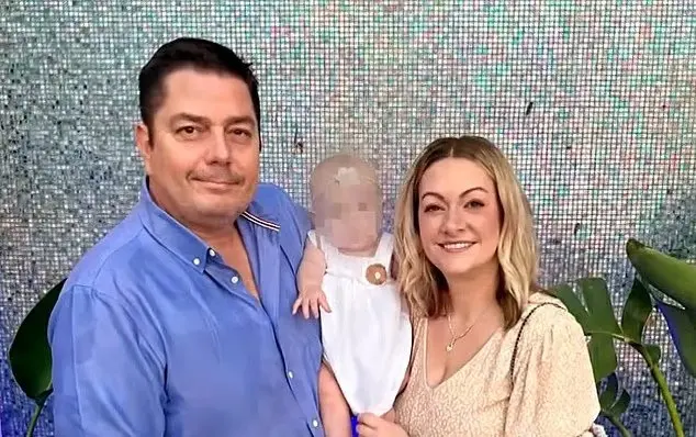 Flórida, EUA: casal processa clínica de fertilização após teste de DNA apontar que outro homem é o pai biológico da fil…