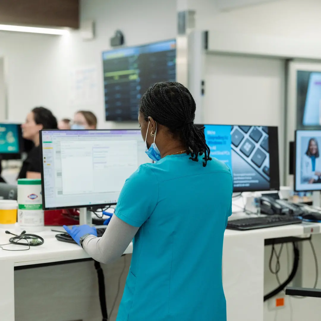 O uso de inteligência artificial por hospitais e seguradoras está intensificando a disputa sobre o pagamento dos cuidad…