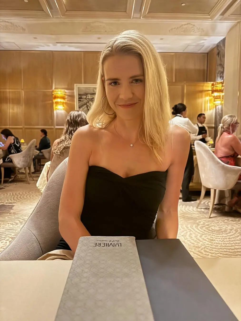 Elizabeth Smart lançou o podcast The Survivor Files com foco em dar voz a sobreviventes de traumas. Achei muito importa…