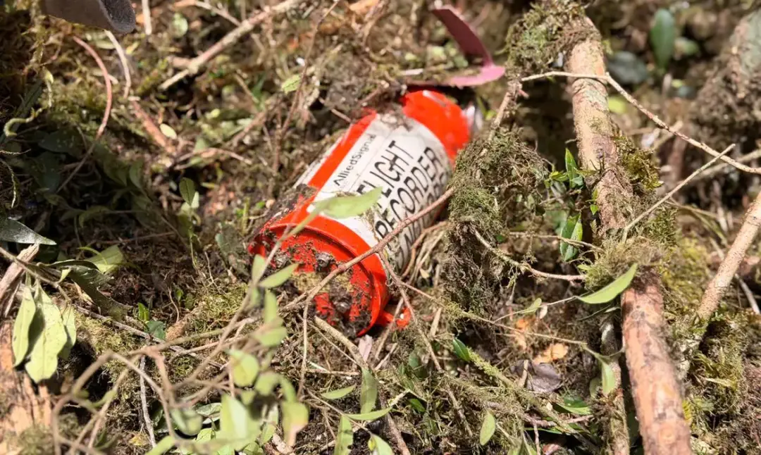 Urubici, SC: Cenipa recuperou a caixa-preta do helicóptero que caiu e matou o cantor Rick e quatro pessoas. A análise d…