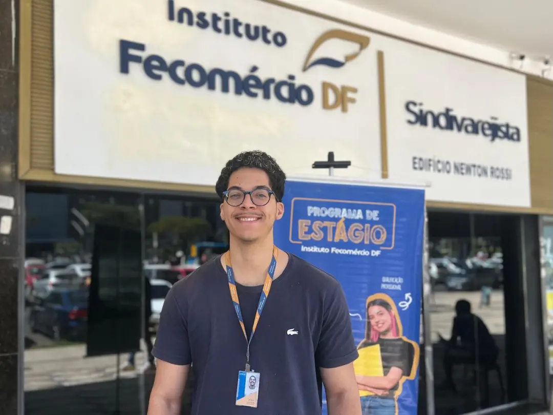Instituto Fecomércio DF abriu 280 processos seletivos de estágio e jovem aprendiz no Distrito Federal. É uma chance imp…