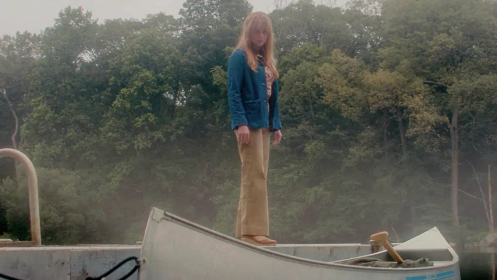 Brad Caleb Kane confirmou que a prequel de Crystal Lake vai dar algumas explicações sobre o assassino mascarado, mas a …