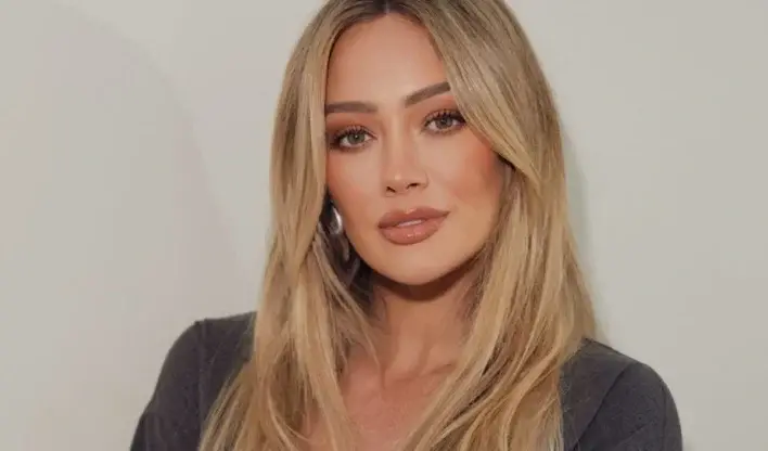Hilary Duff tem show único em São Paulo dia 13 de agosto de 2027, no Espaço Unimed, com ingressos a partir de R$ 590. A…