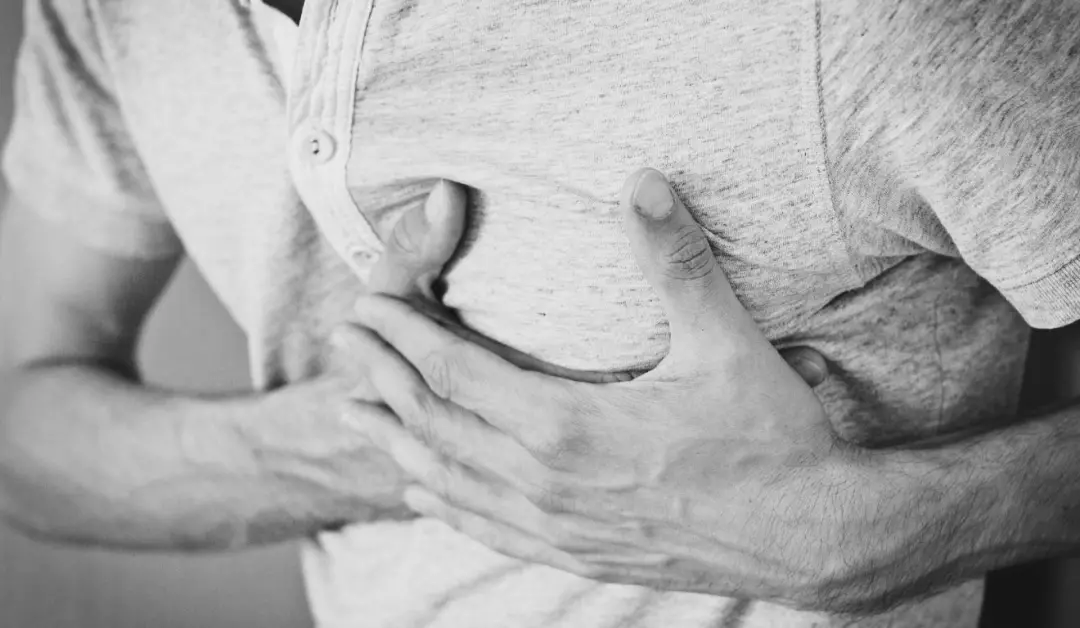 Entre 300 mil e 400 mil casos de infarto por ano no Brasil, alguns sintomas podem ser silenciosos, como cansaço ou dor …