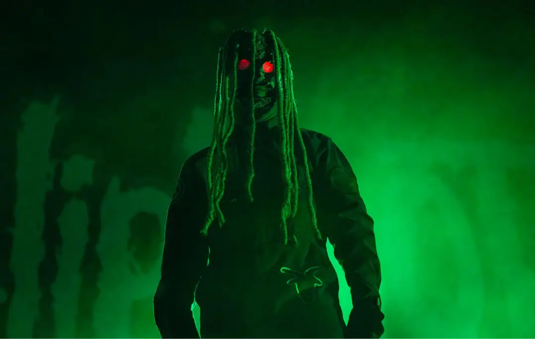 Posters enigmáticos do Slipknot apareceram em pelo menos 10 cidades nas Américas, mostrando o logo S e o nome da cidade…