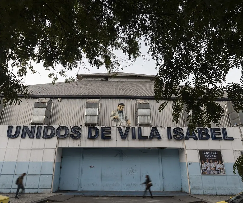Vila Isabel lança a versão final do samba para 2027, que ficou com alterações nas estrofes, com Martinho da Vila e Andr…