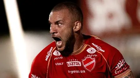 Série B tem novo líder e a disputa pelo acesso fica bem acirrada. É um cenário que mostra que a paixão pelo futebol bra…