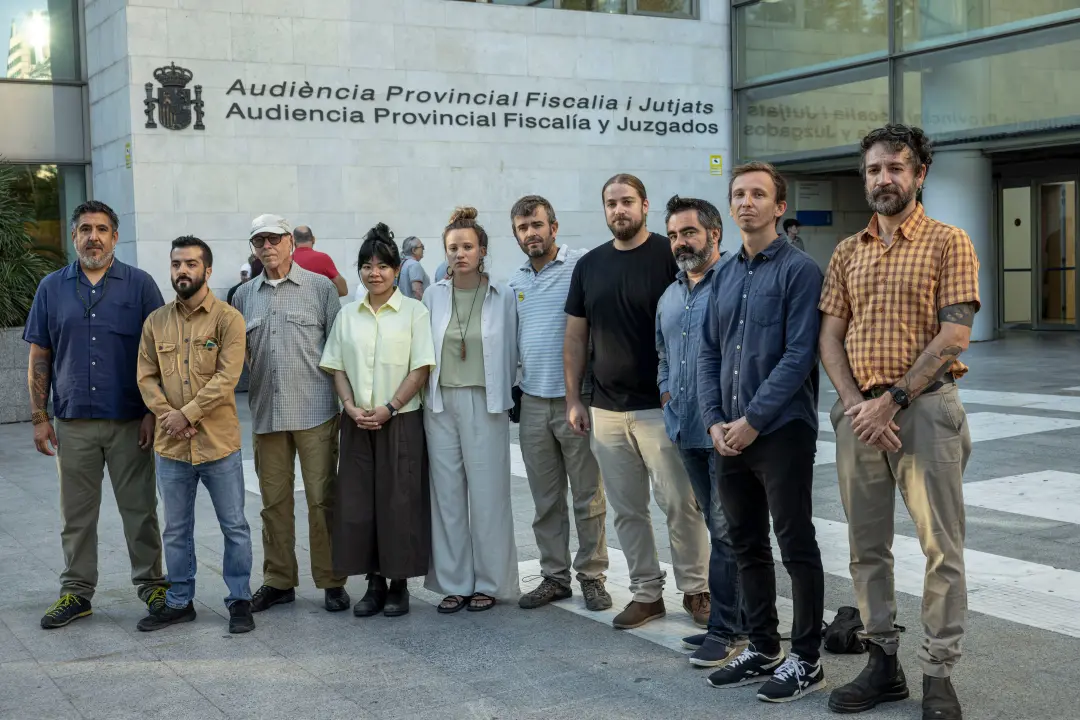 O representante da empresa reconheceu que a ação de ativistas no Porto de Sagunto não causou danos, mesmo havendo risco…