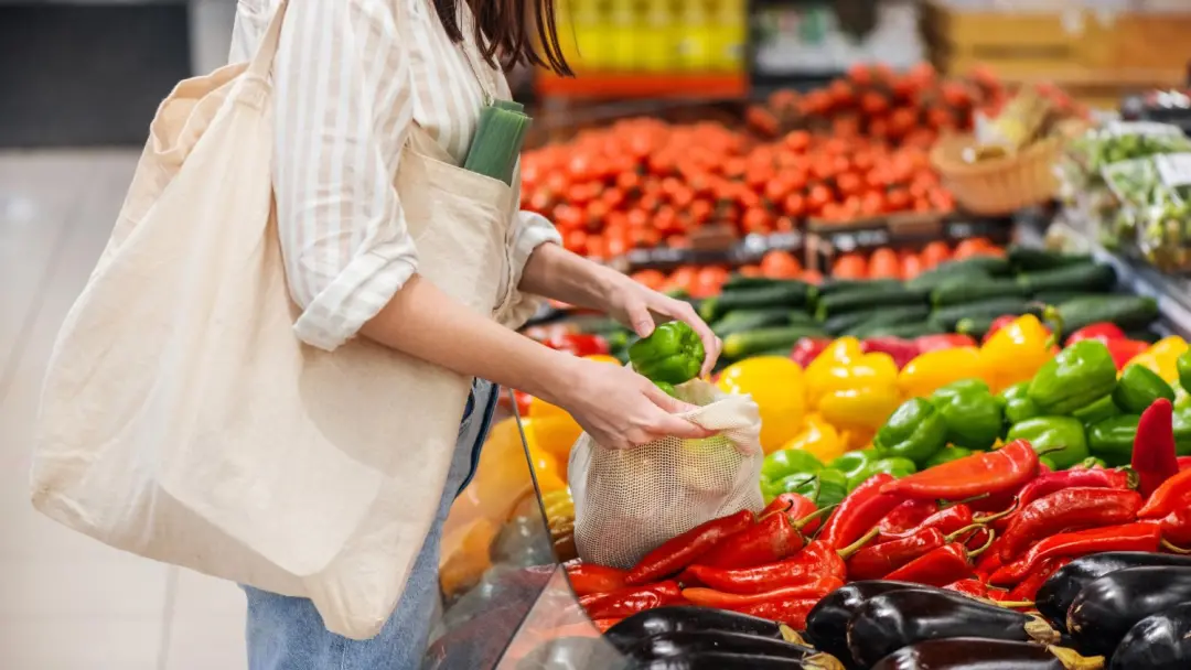 Pesquisa aponta alta de 64% no consumo de produtos saudáveis em São Paulo, ligada ao uso de canetas emagrecedoras. Acho…