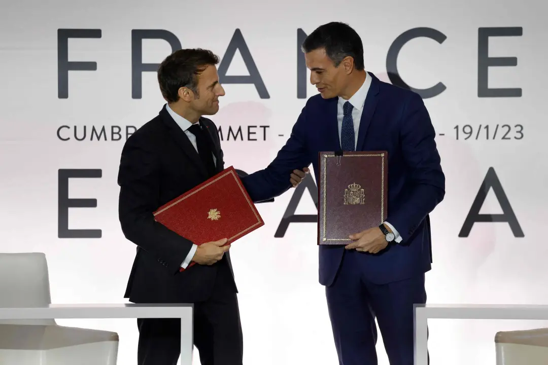 Tribunal Constitucional avaliou o tratado de amizade entre França e Espanha como constitucional. A decisão unânime cheg…