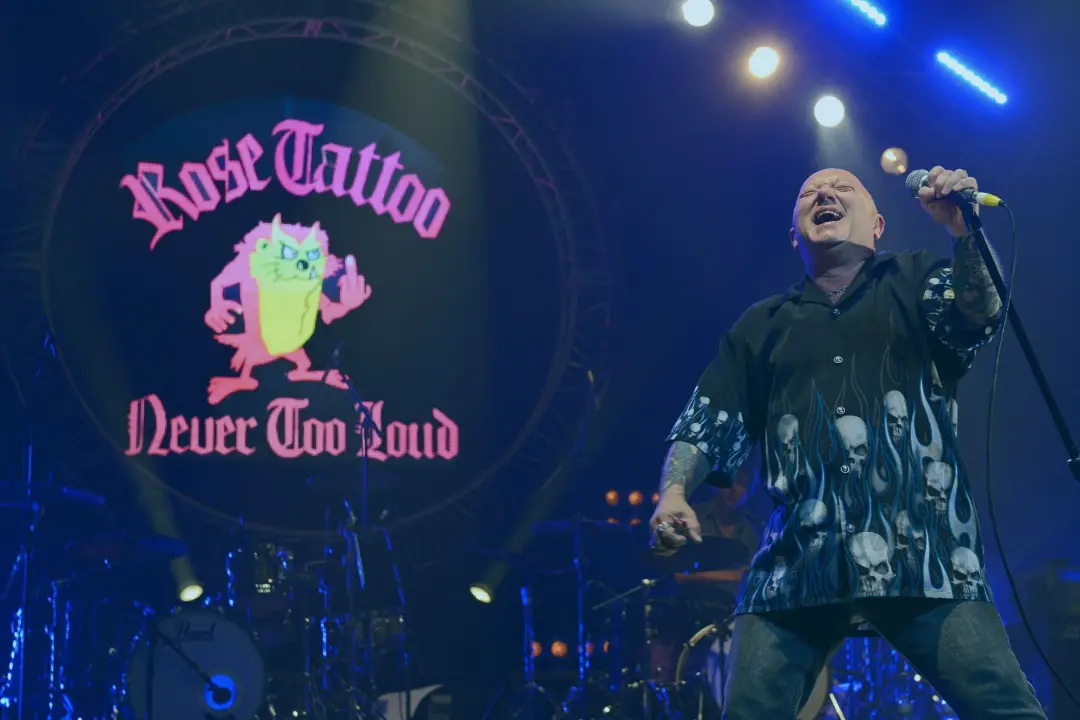 Gary Anderson, rock star australiano famoso por Suddenly, faleceu aos 79 anos. É um nome que ecoa por causa da música t…